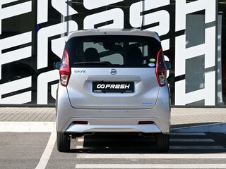 2021 Nissan Dayz II, серебристый, 939000 рублей, вид 4