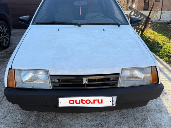 2000 Lada (ВАЗ) 2109, белый, 54000 рублей