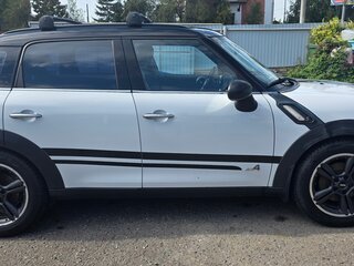 2011 Mini Countryman Cooper S I, белый, 1450000 рублей, вид 2