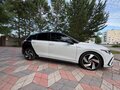 2023 Volkswagen Golf GTI VIII, белый - вид 2