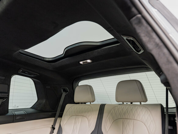 2026 BMW X7 40d I (G07) Рестайлинг, серый, 18990000 рублей - вид 19
