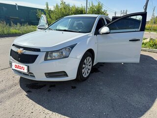2012 Chevrolet Cruze I, белый, 390000 рублей, вид 3