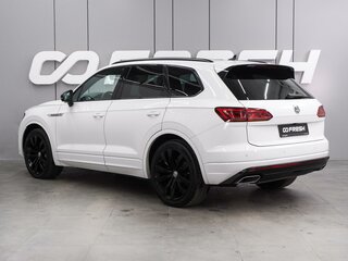 2019 Volkswagen Touareg III, белый, 4104000 рублей, вид 2