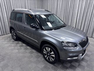 2015 Skoda Yeti I Рестайлинг, серый, 1470000 рублей, вид 4