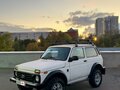 2016 Lada (ВАЗ) 2121 (4x4) Bronto I Рестайлинг, белый, 400000 рублей