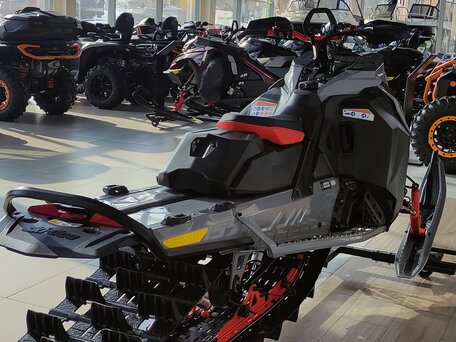 2025 BRP Ski-Doo Summit 850, серый, 2990000 рублей, вид 3