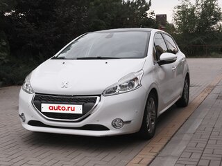 2013 Peugeot 208 I, белый, 753000 рублей, вид 2