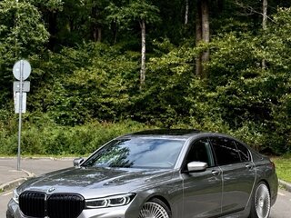 2021 BMW 7 серии Long 740Li xDrive VI (G11/G12) Рестайлинг, серый, 5500000 рублей, вид 1