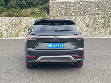2023 Volkswagen Tayron I Рестайлинг, серый, 1990000 рублей, вид 5