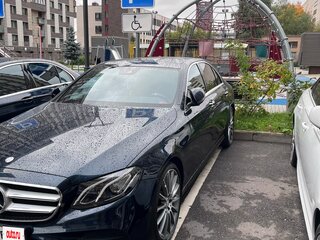 2016 Mercedes-Benz E-Класс 200 V (W213, S213, C238), зелёный, 4500000 рублей, вид 1