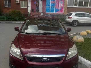 2008 Ford Focus II Рестайлинг, пурпурный, 460000 рублей, вид 1