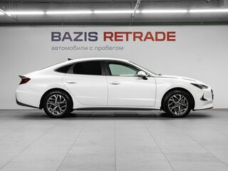 2020 Hyundai Sonata VIII (DN8), белый, 2150000 рублей, вид 4