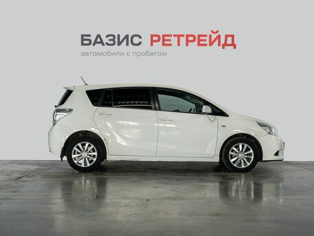 2011 Toyota Verso I, белый, 1359000 рублей, вид 4