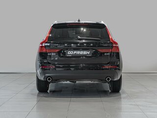 2018 Volvo XC60 II, чёрный, 3250000 рублей, вид 4