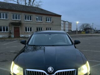 2014 Skoda Superb DSG II Рестайлинг, чёрный, 1050000 рублей, вид 4