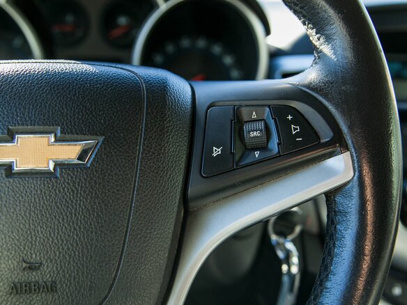 2011 Chevrolet Cruze I, серебристый, 600000 рублей - вид 19