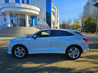 2022 Audi Q3 35 TFSI II (F3), белый, 2230000 рублей, вид 5