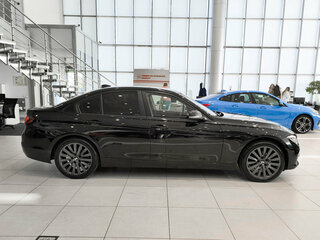2018 BMW 3 серии 318i VI (F3x) Рестайлинг, чёрный, 1995000 рублей, вид 4