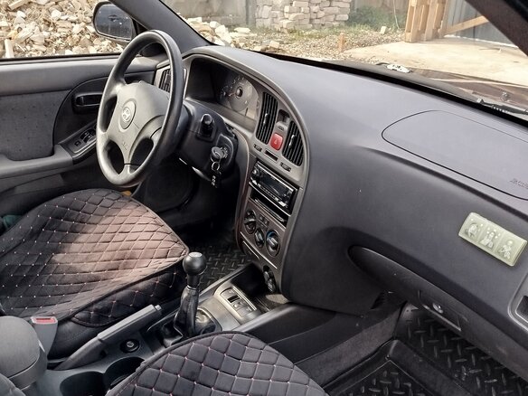 2010 Hyundai Elantra ТагАЗ III (XD2) Рестайлинг, красный - вид 8