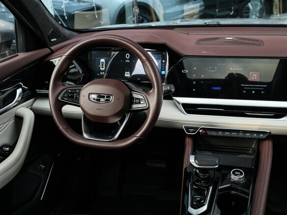 2023 Geely Monjaro I, серый, 3200000 рублей - вид 10