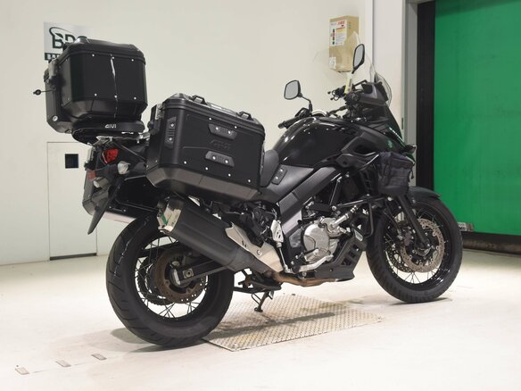 2018 Suzuki V-Strom DL 650, чёрный, 625000 рублей - вид 2