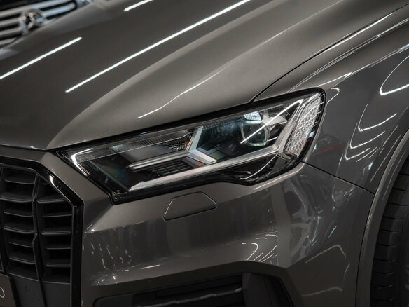 2021 Audi Q7 45 TDI II (4M) Рестайлинг, серый, 6700000 рублей - вид 24