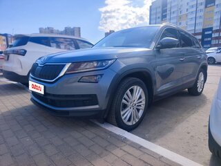 2019 Skoda Kodiaq I, серый, 2200000 рублей, вид 4
