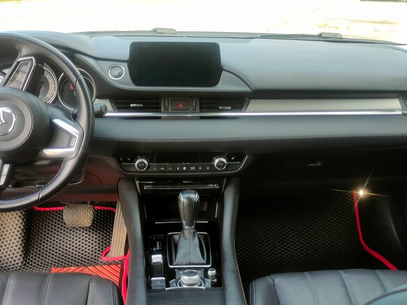 2019 Mazda 6 III (GJ) Рестайлинг 2, белый, 2300000 рублей - вид 12