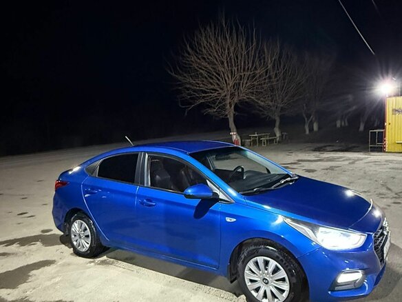 2018 Hyundai Solaris II, синий, 955000 рублей - вид 8