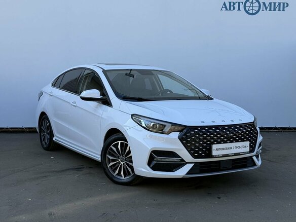 2023 Omoda S5, белый - вид 2