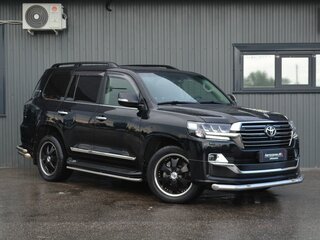 2016 Toyota Land Cruiser 200 Series Рестайлинг 2, чёрный, 4999999 рублей, вид 4