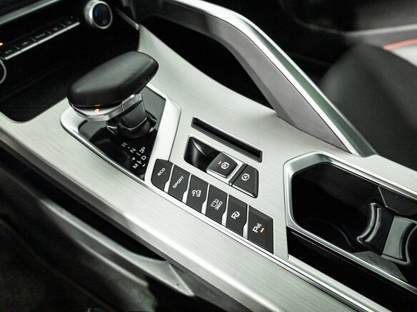 2022 Geely Coolray I, чёрный, 1725900 рублей - вид 17