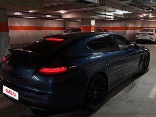 2014 Porsche Panamera 4S I Рестайлинг, синий, 3750000 рублей, вид 4