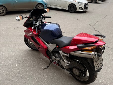 2002 Honda VFR 800, серый, 350000 рублей, вид 2