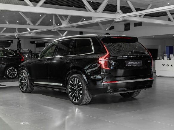 2026 Volvo XC90 B5 II Рестайлинг 2, чёрный, 12420000 рублей - вид 6