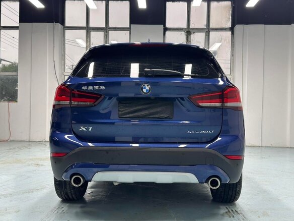 2022 BMW X1 Long 20Li sDrive II (F48) Рестайлинг, синий, 1932900 рублей - вид 5