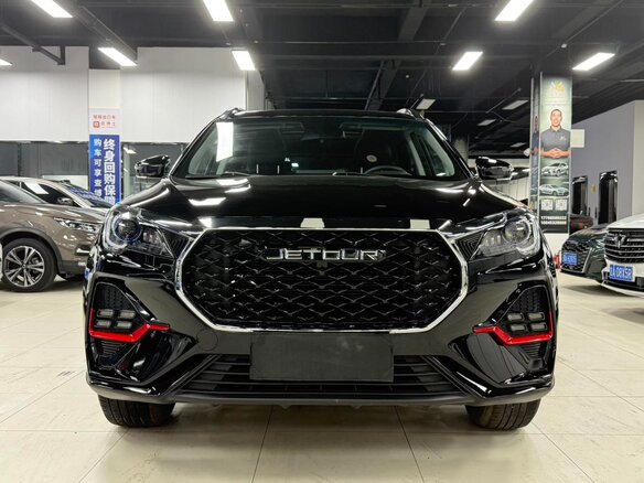 2022 Jetour X70 I Рестайлинг, белый, 1160000 рублей - вид 1