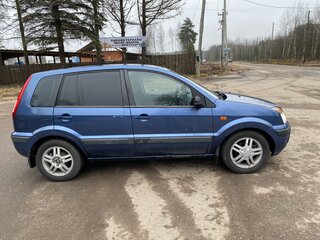 2006 Ford Fusion I Рестайлинг, синий, 390000 рублей, вид 3
