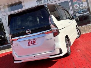 2022 Nissan Serena S-Hybrid V (C27) Рестайлинг, белый, 1999000 рублей, вид 5