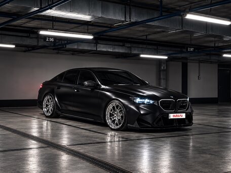 2025 BMW M5 VII (G90), чёрный, 19500000 рублей, вид 1