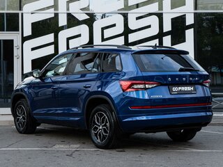 2021 Skoda Kodiaq I, синий, 2499000 рублей, вид 2