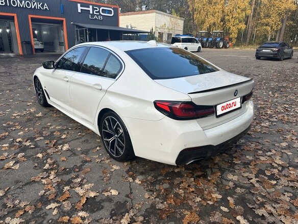 2021 BMW 5 серии 530i VII (G30/G31/G38) Рестайлинг, белый, 5650000 рублей - вид 6