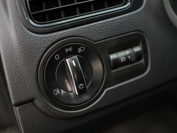 2012 Volkswagen Polo V, серый, 589000 рублей - вид 14