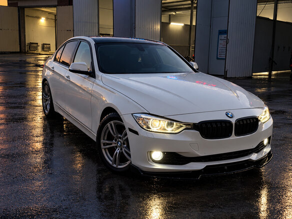 2012 BMW 3 серии 320i VI (F3x), белый, 1600000 рублей - вид 3