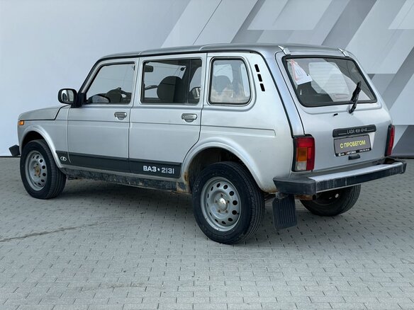 2013 Lada (ВАЗ) 2131 (4x4) 213105 I, серебристый, 361000 рублей - вид 7