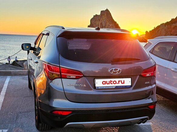 2013 Hyundai Santa Fe III, серый, 1499999 рублей - вид 3