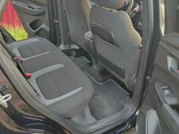 2021 Chevrolet TrailBlazer III, чёрный - вид 16