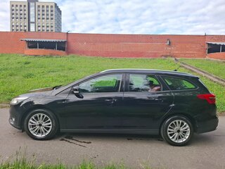 2017 Ford Focus III Рестайлинг, чёрный, 950000 рублей, вид 4