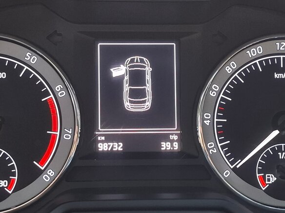 2019 Skoda Octavia III (A7) Рестайлинг, синий, 1700000 рублей - вид 4