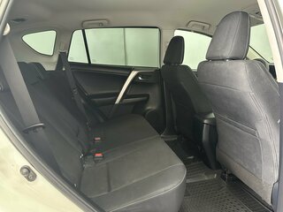 2016 Toyota RAV4 IV (XA40) Рестайлинг, белый, 2516800 рублей, вид 5
